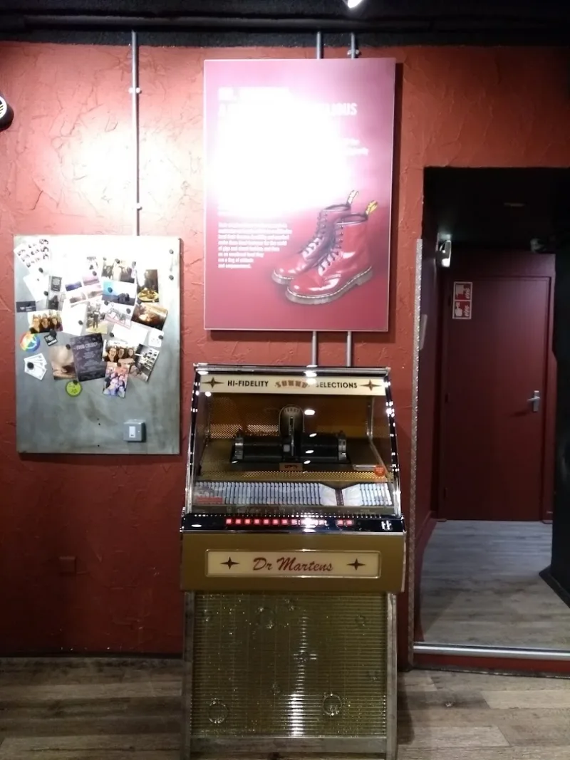 The Dr. Martens Store - Maastricht — foto 7