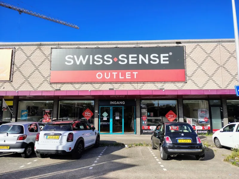 Swiss Sense Amsterdam + outlet — foto 2