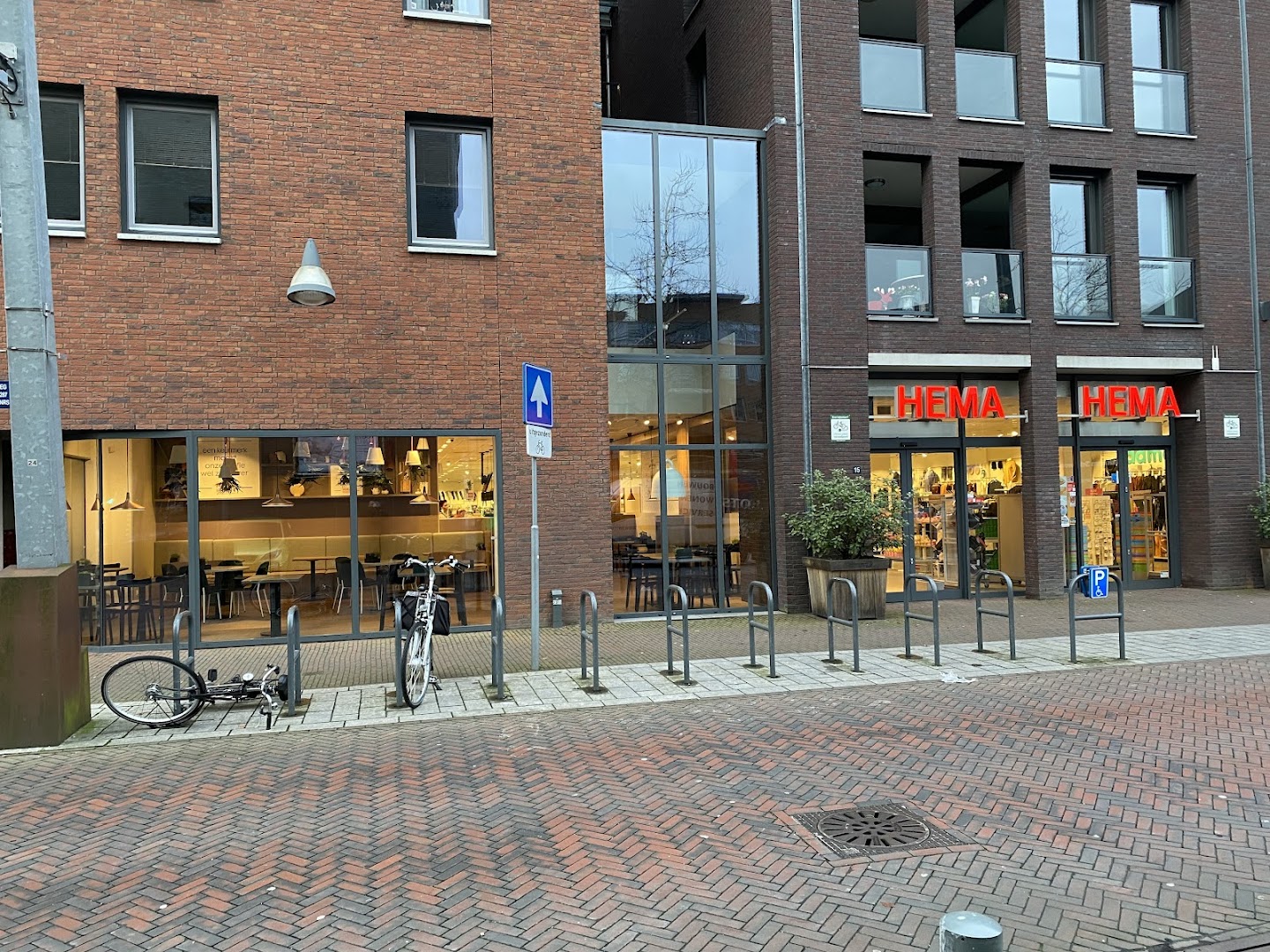 HEMA Deurne — foto 1