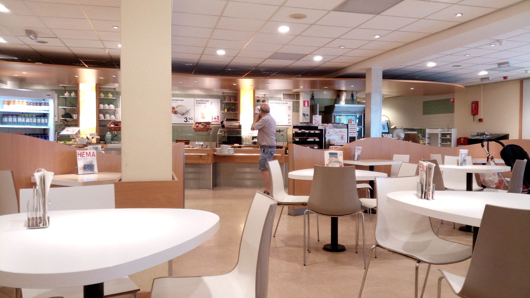 HEMA Leeuwarden Nieuwestad — foto 3