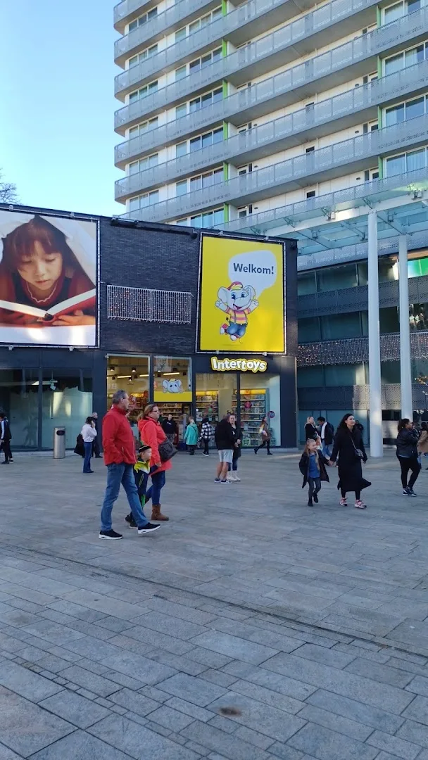 Intertoys Almere — foto 8