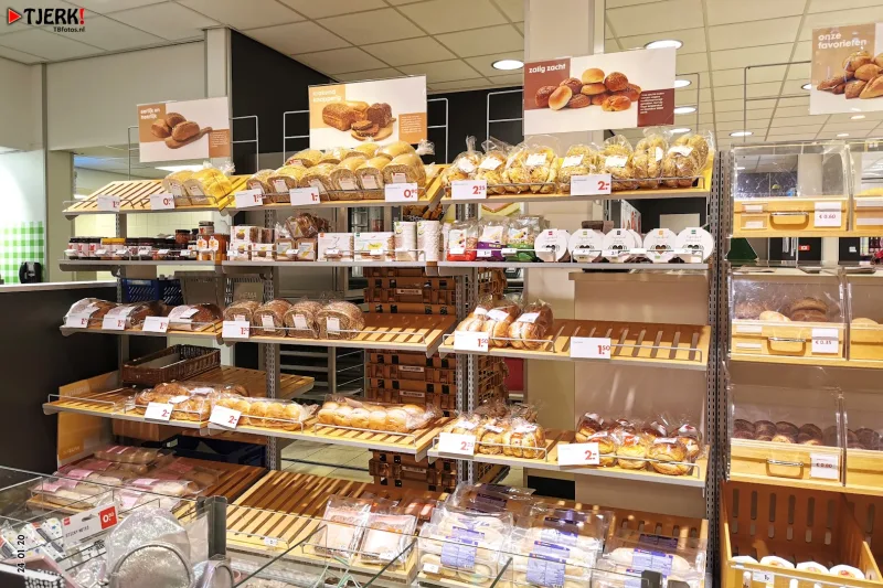 HEMA Dokkum — foto 12