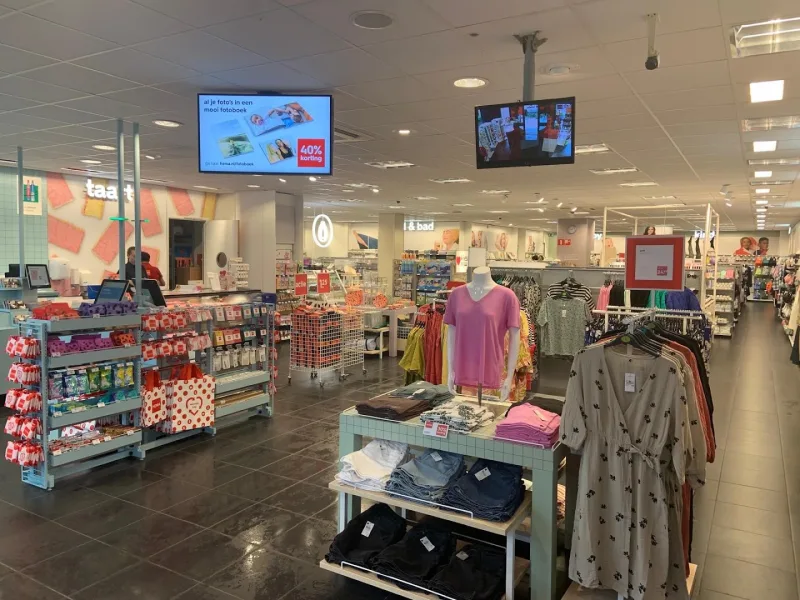 HEMA Dordrecht-Bieshof — foto 6
