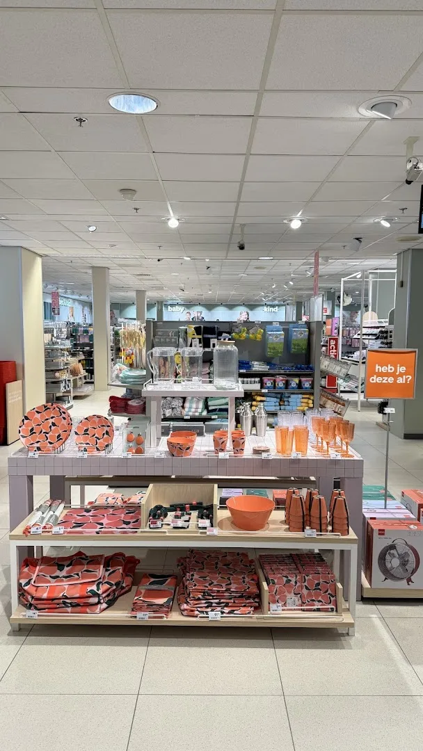 HEMA Dordrecht-Sterrenburg — foto 2
