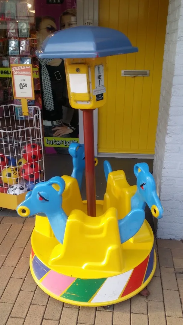 Intertoys Surhuisterveen — foto 4