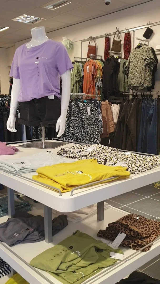 HEMA Eindhoven-Meerhoven — foto 6