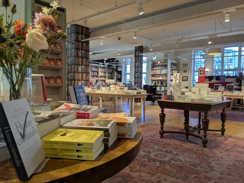 Scheltema Amsterdam — foto 8