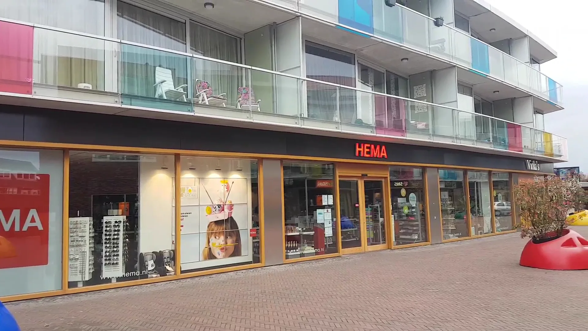 HEMA Eindhoven Tongelresestraat — foto 3