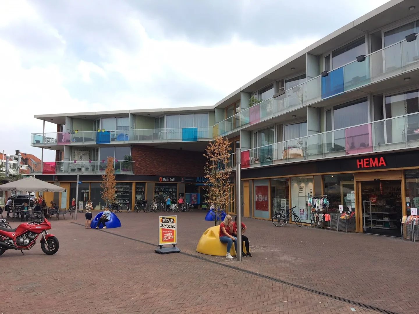 HEMA Eindhoven Tongelresestraat — foto 8