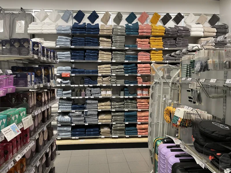 HEMA Eindhoven - Woenselse Markt — foto 4