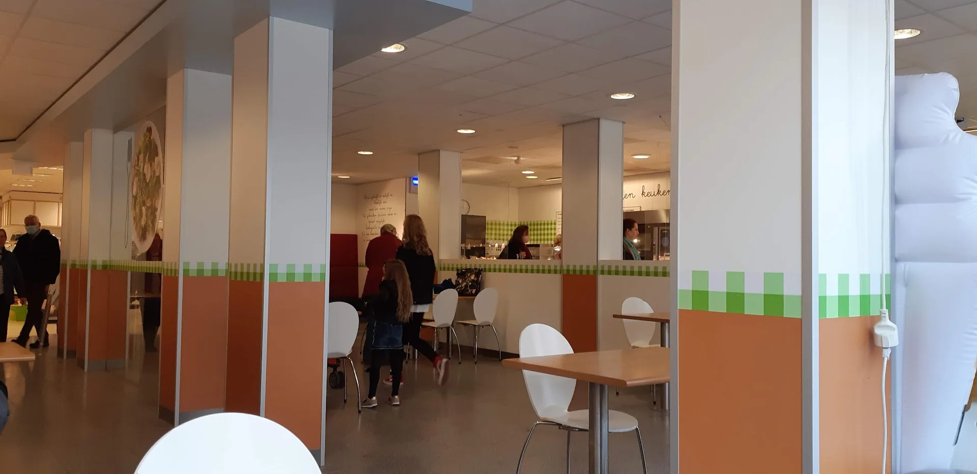 HEMA Emmeloord — foto 2
