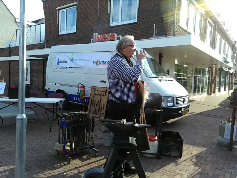 Etos Dorpsstraat 64 Elst — foto 4