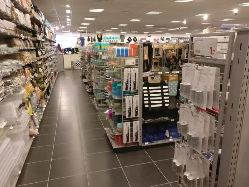 HEMA Genemuiden — foto 2