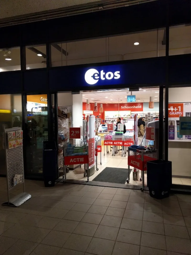 Etos Station Zuidplein 10 Amsterdam — foto 4