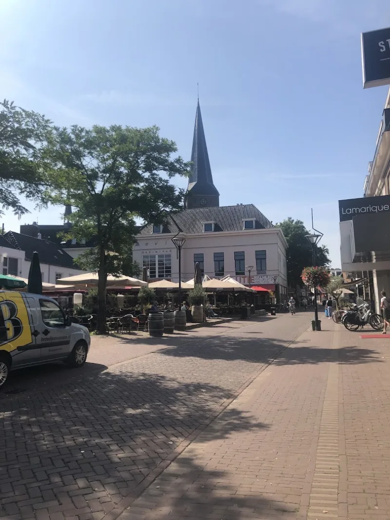 Karwei Zevenaar — foto 4