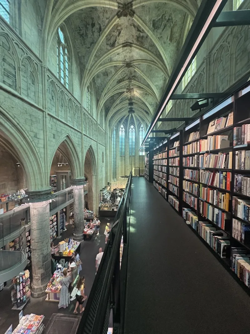 Boekhandel Dominicanen — foto 8
