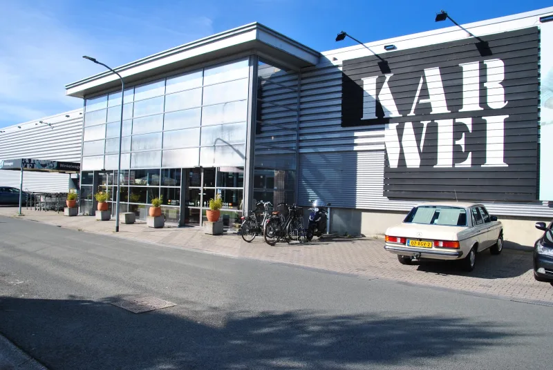 Karwei Surhuisterveen Opende — foto 2