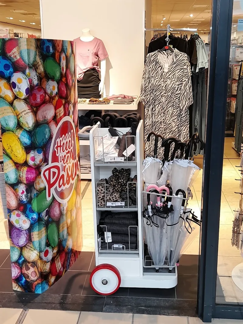 HEMA Heerlen — foto 1
