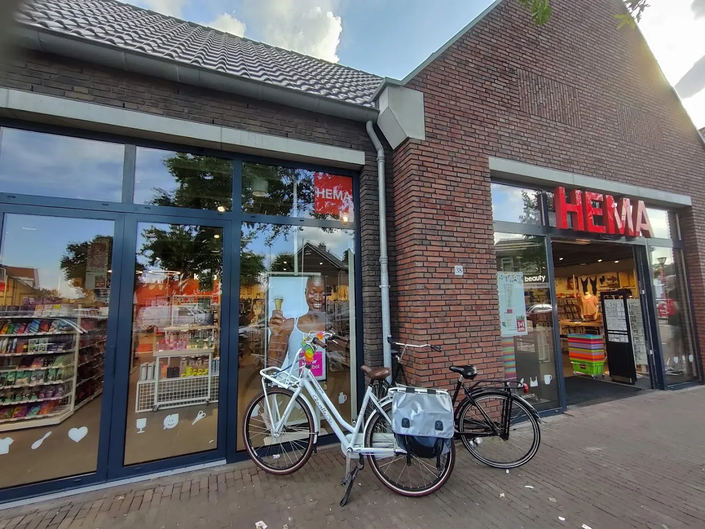 HEMA Heino — foto 1