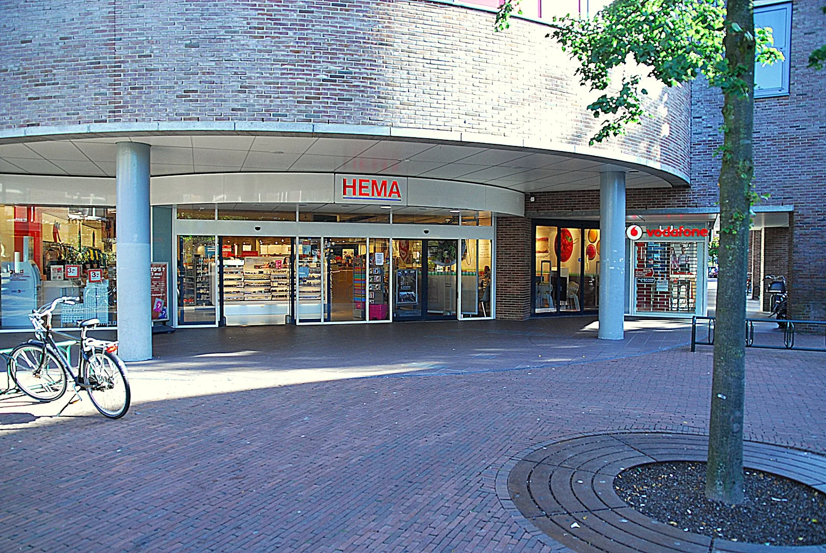 HEMA Huizen — foto 1