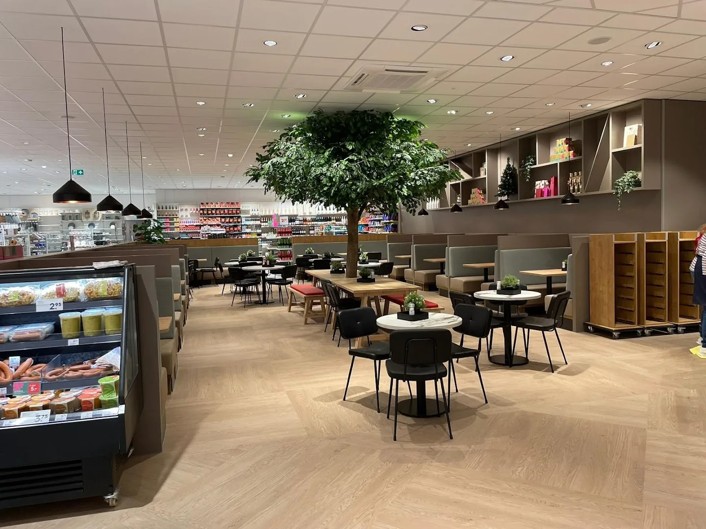 HEMA Huizen — foto 3