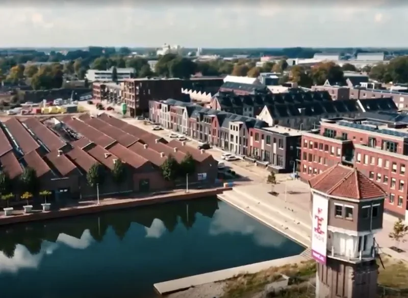 Almelo — foto 10
