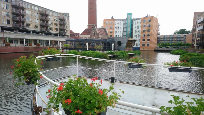 Almelo — foto 2