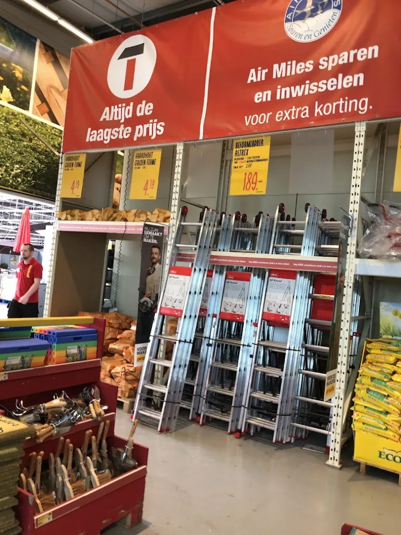 Eindhoven Hurksestraat: Megastore & tuincentrum