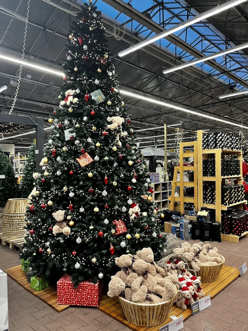 Eindhoven Hurksestraat: Megastore & tuincentrum — foto 7