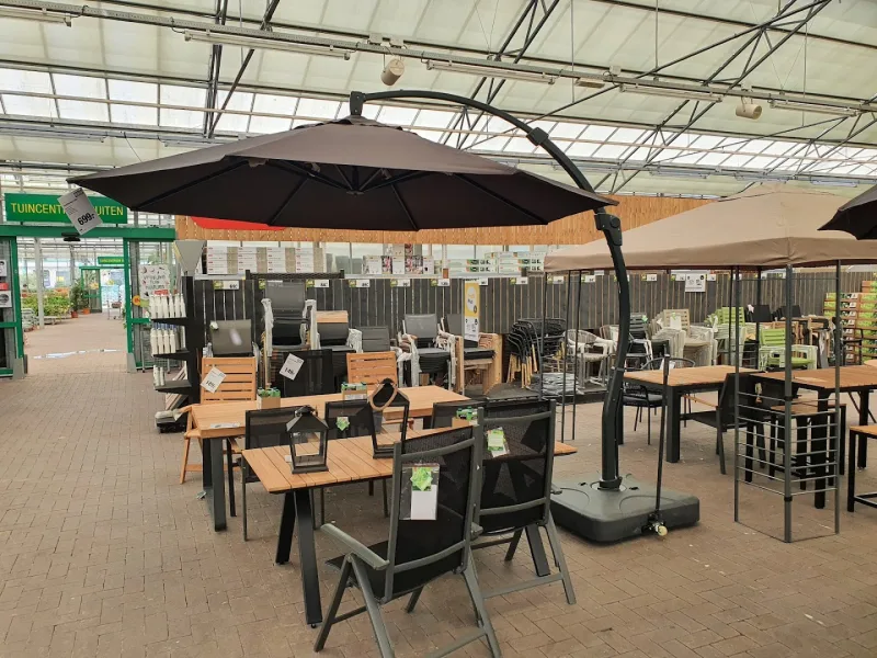 Leeuwarden Avondsterweg: Megastore & tuincentrum — foto 3