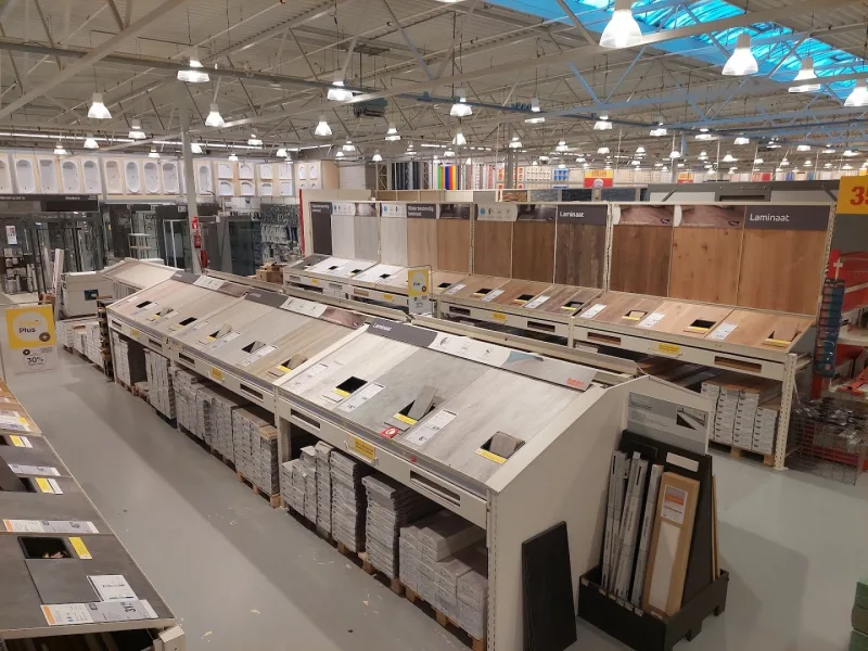 Leeuwarden Avondsterweg: Megastore & tuincentrum — foto 5