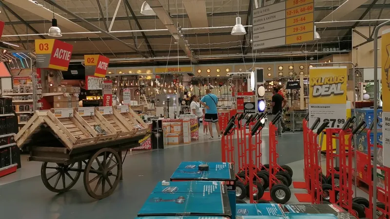 Leiderdorp: Megastore — foto 8