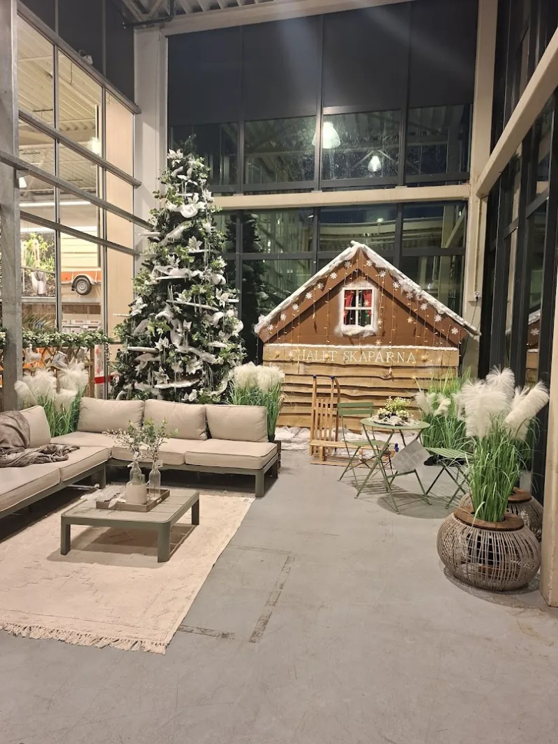 Nieuwegein: Megastore & tuincentrum — foto 5