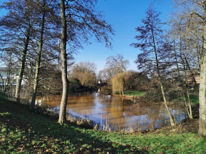 Uden