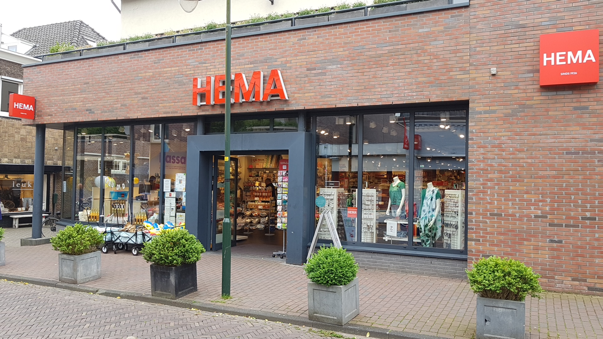 HEMA Laren — foto 1
