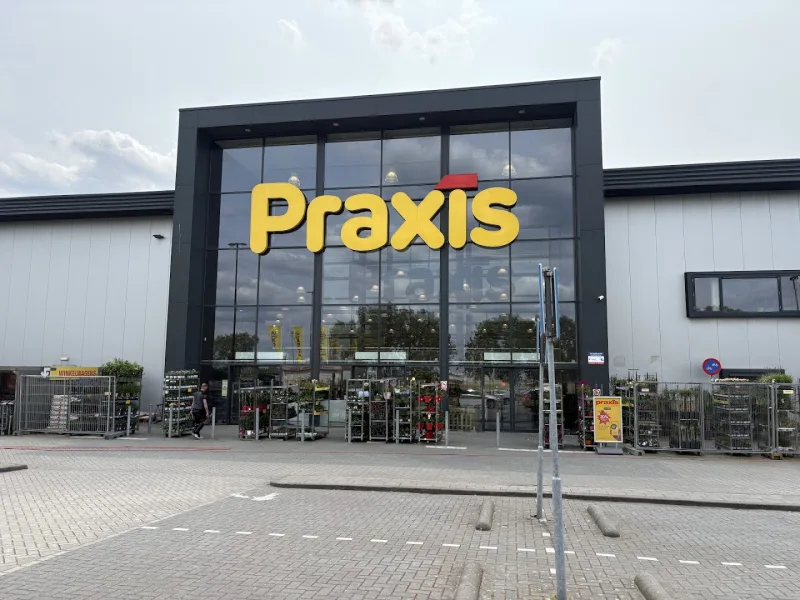 Vlaardingen: Megastore