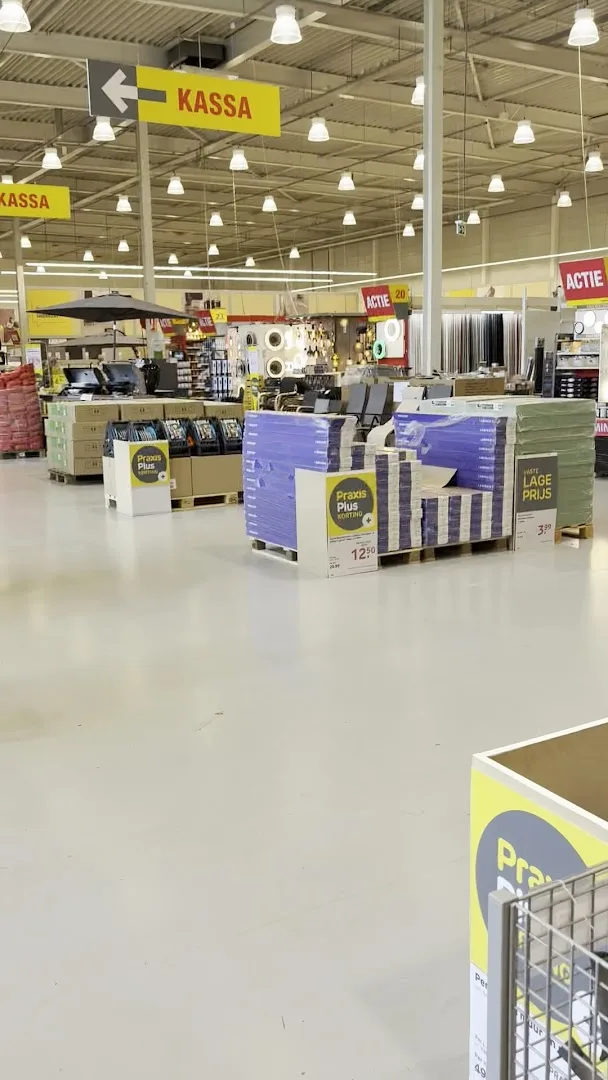 Vlaardingen: Megastore — foto 2