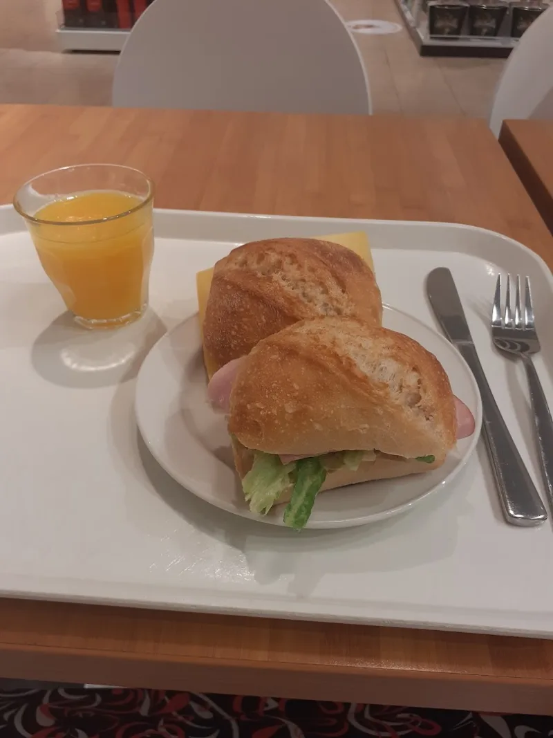 HEMA Leerdam — foto 3
