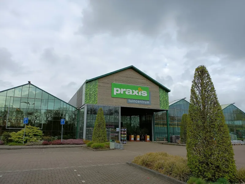 Zoetermeer: Megastore & tuincentrum