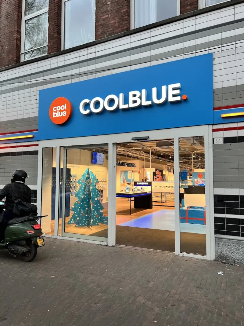 Coolblue Amsterdam West — foto 2