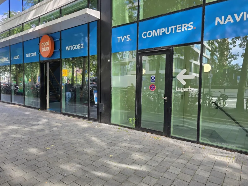 Coolblue Amsterdam Zuidas — foto 1
