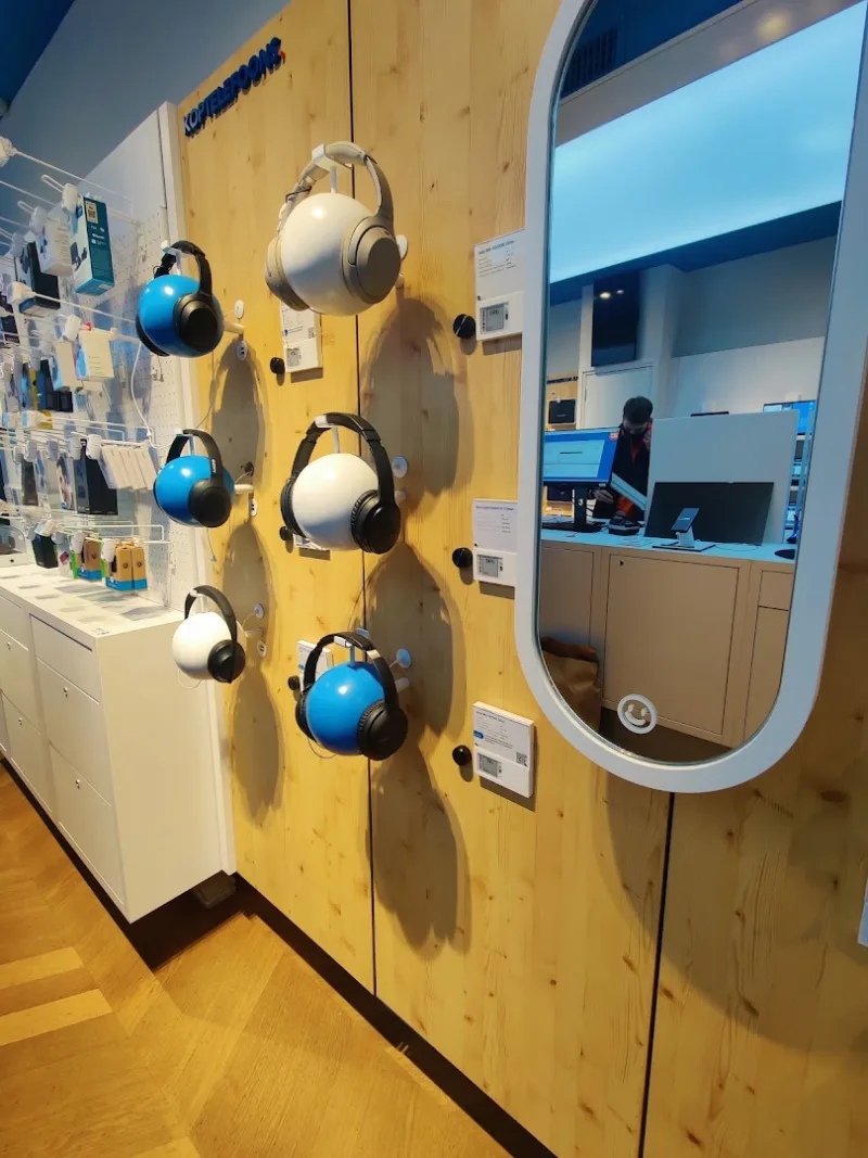 Coolblue Haarlem — foto 8