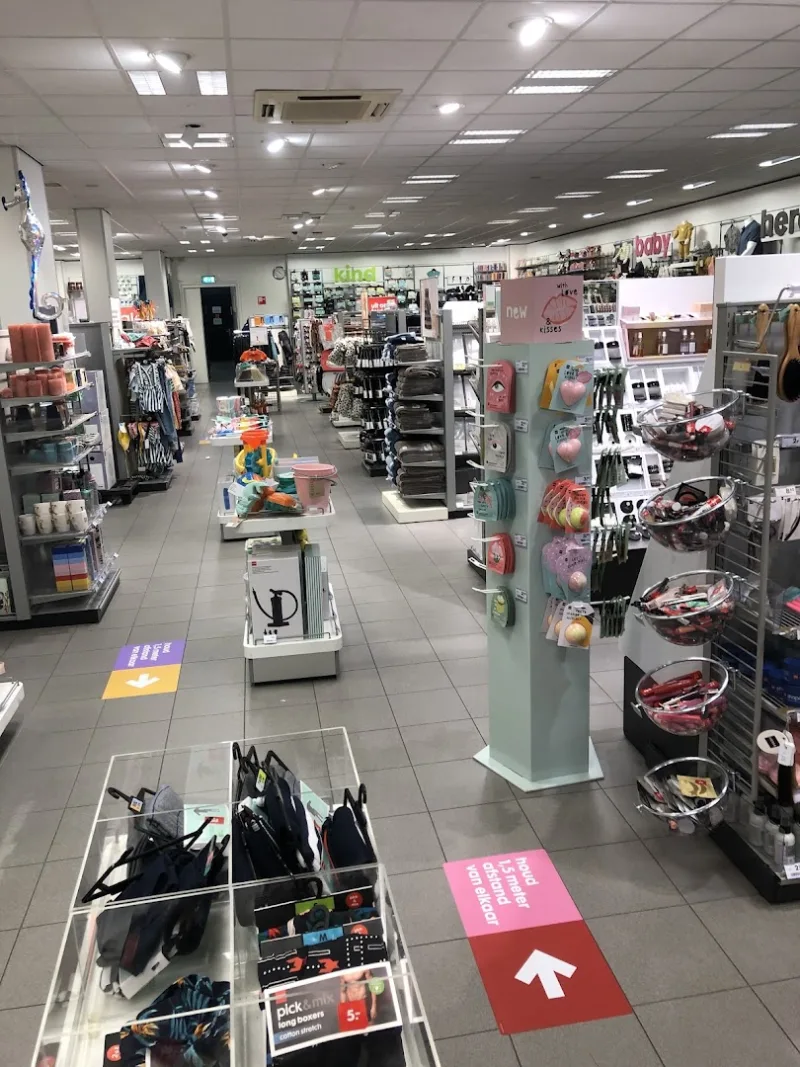 HEMA Lichtenvoorde — foto 4