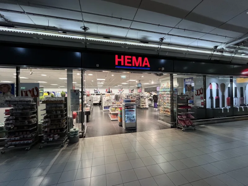 HEMA Schiphol-Winkel — foto 1