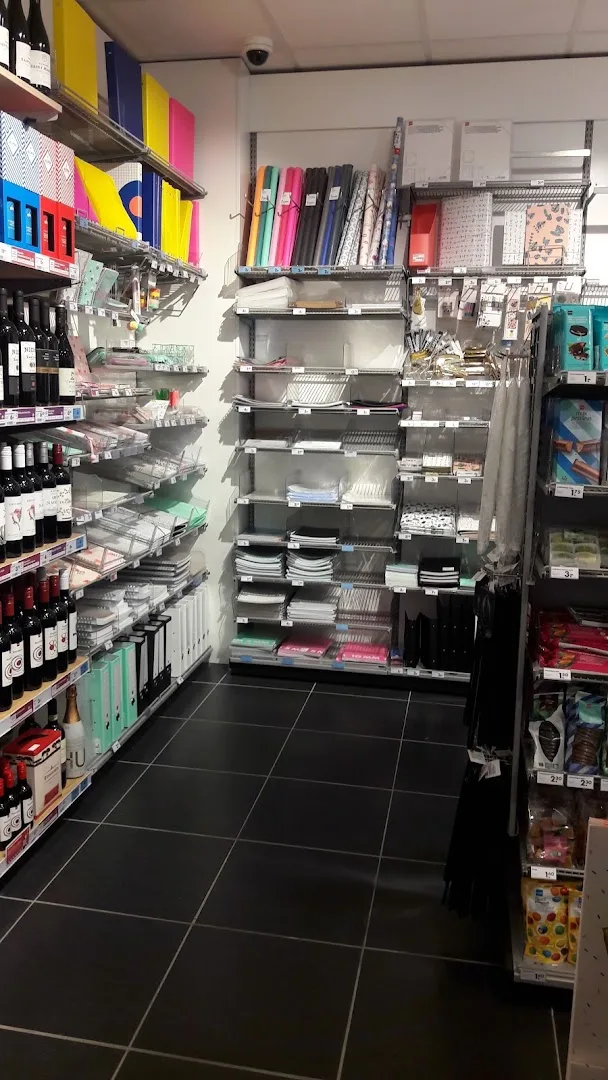HEMA Maasbracht — foto 5