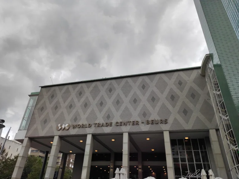 Xenos Rotterdam Beurstraverse