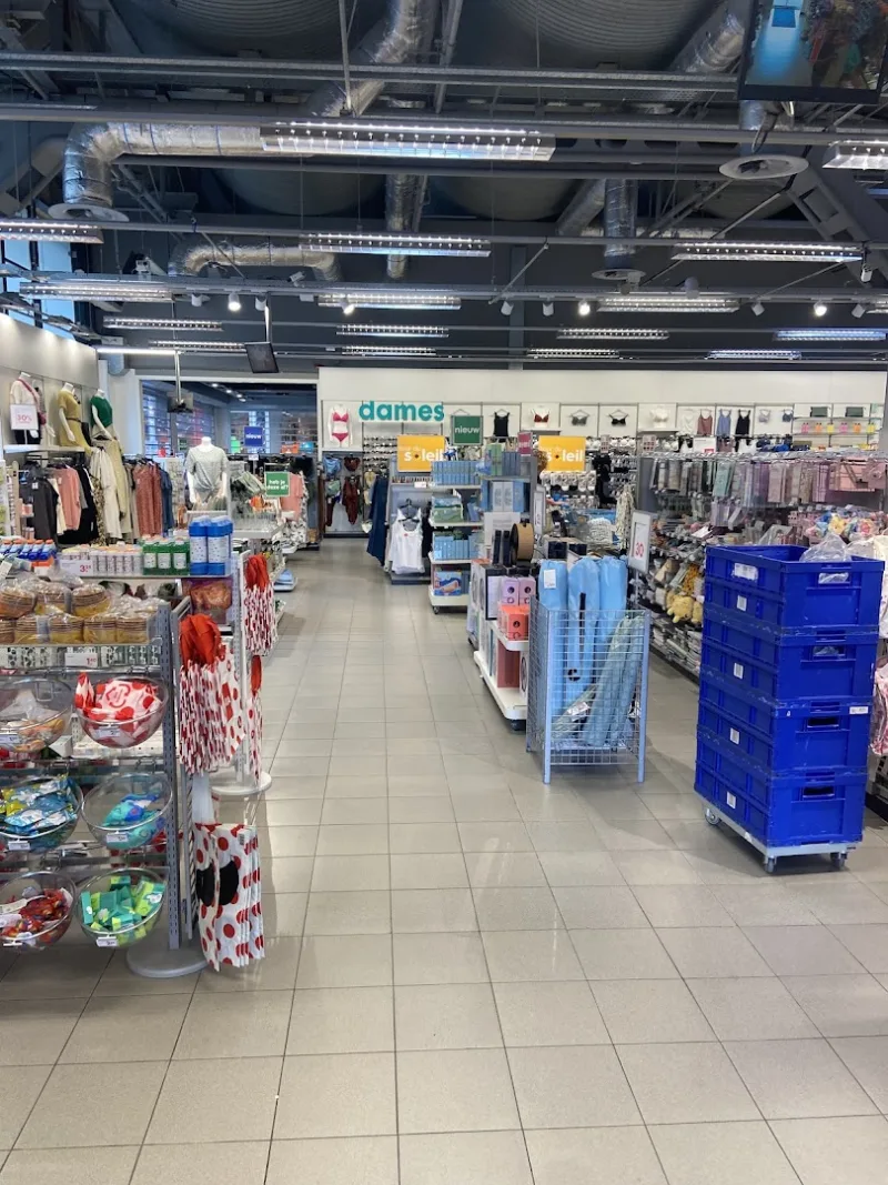 HEMA Maxis Muiden — foto 3