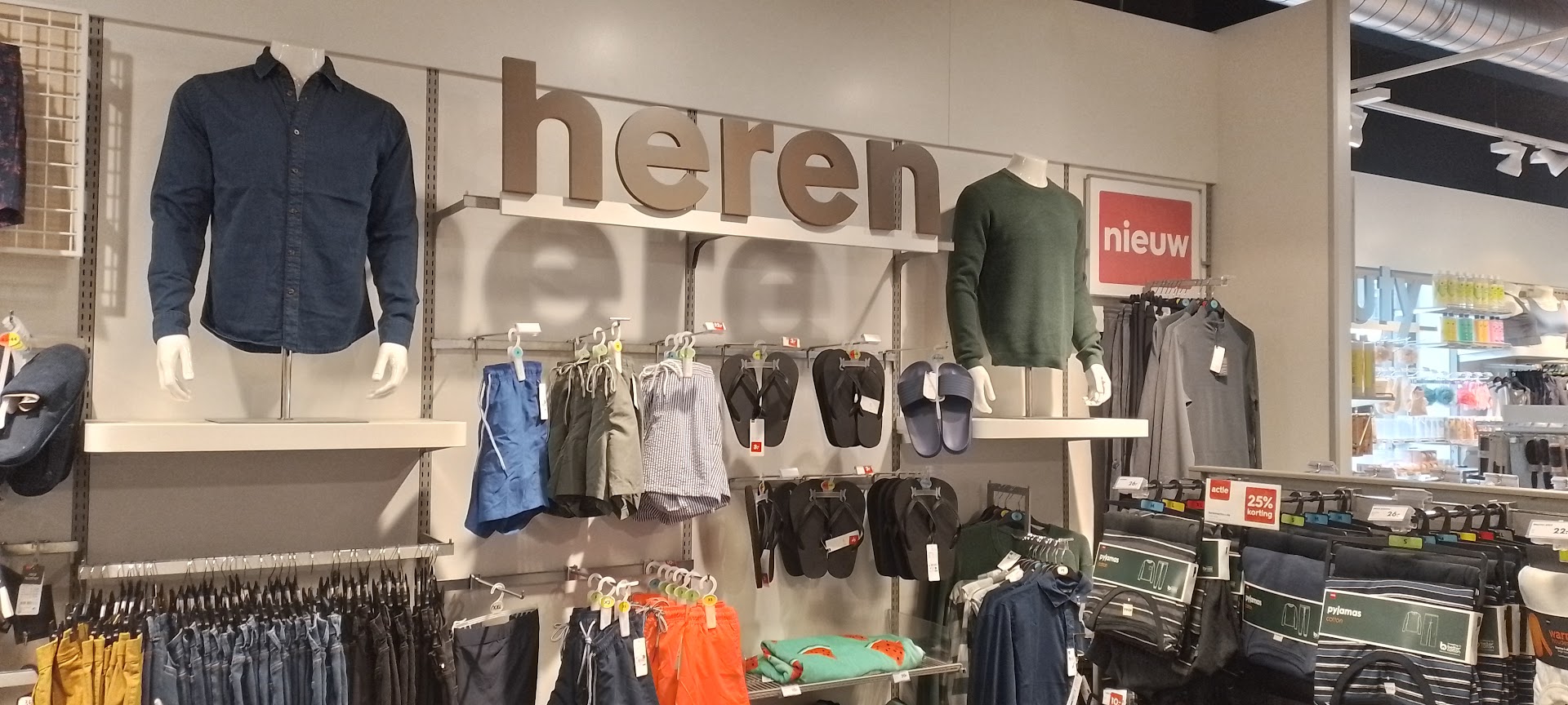 HEMA Nieuw-Bergen — foto 7