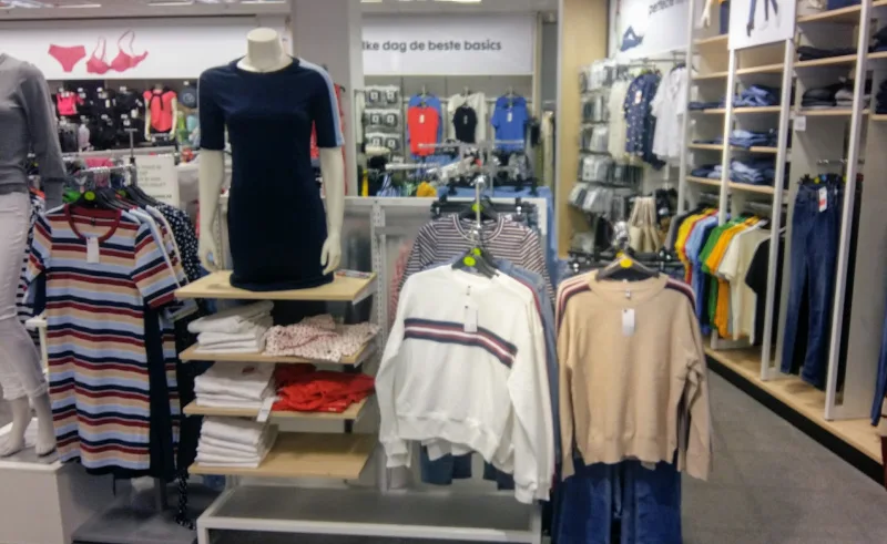 HEMA Nieuw Vennep — foto 8