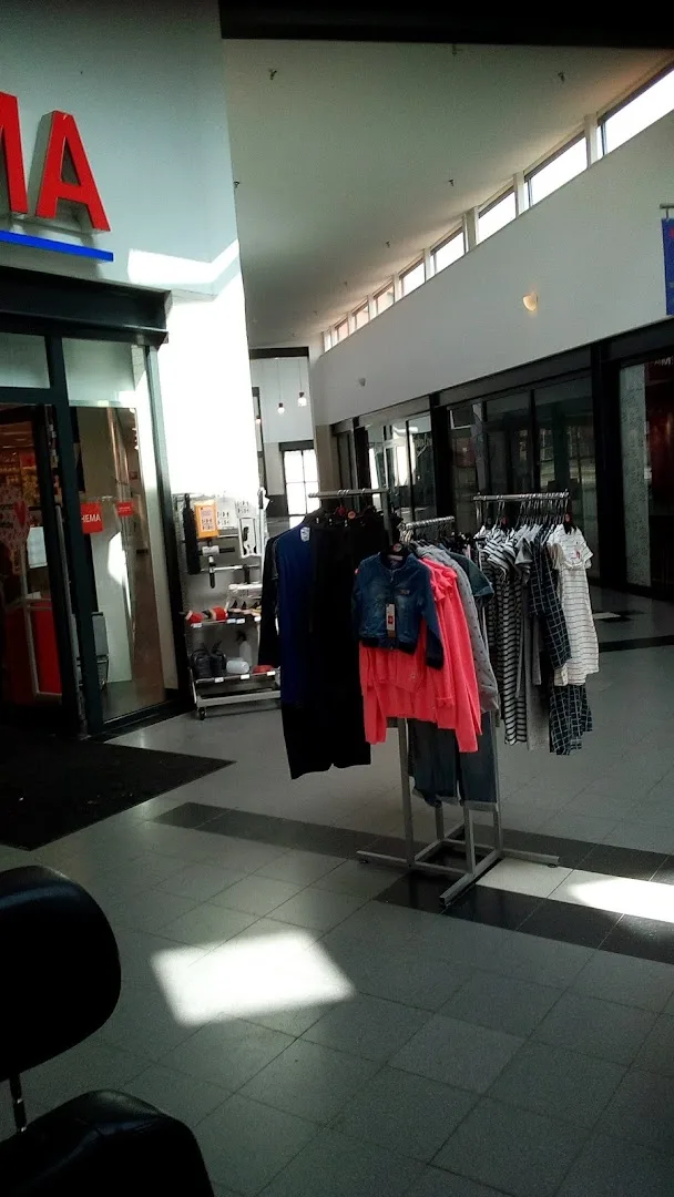 HEMA Oude Pekela — foto 8